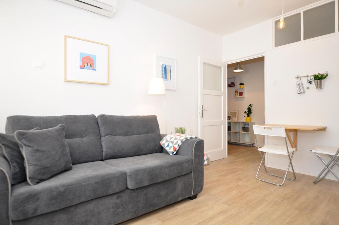 Room & Studio In The Centre Split Luaran gambar
